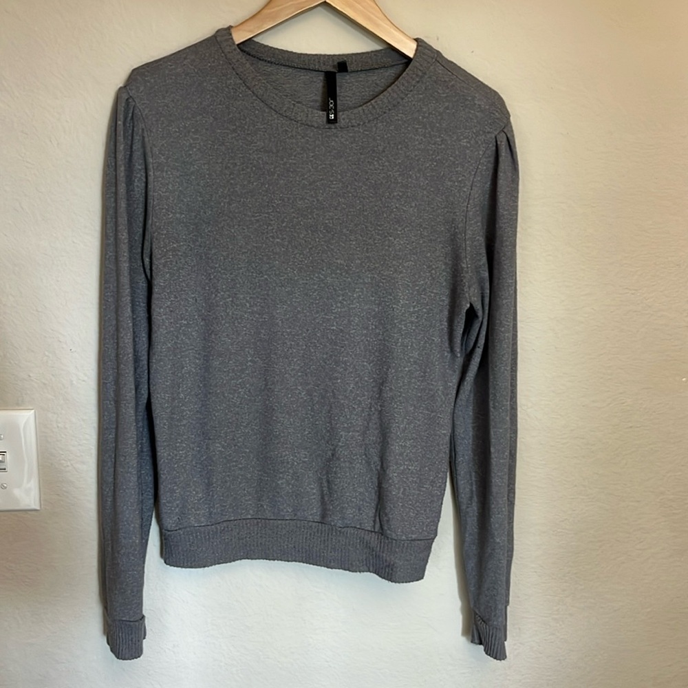 Joe’s long sleeve gray sweater size M